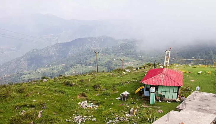 Tourist Place in India : गर्मियों में घूमने के लिए सबसे बेस्ट हैं भारत की ये 10 जगहें