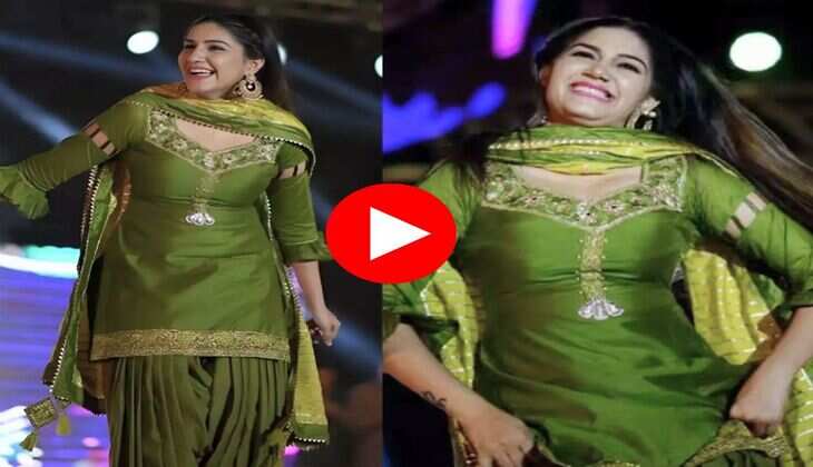 Sapna Choudhary Dance : सपना चौधरी ने कमर पर हाथ रखकर लगाए फर्राटेदार ठुमके 