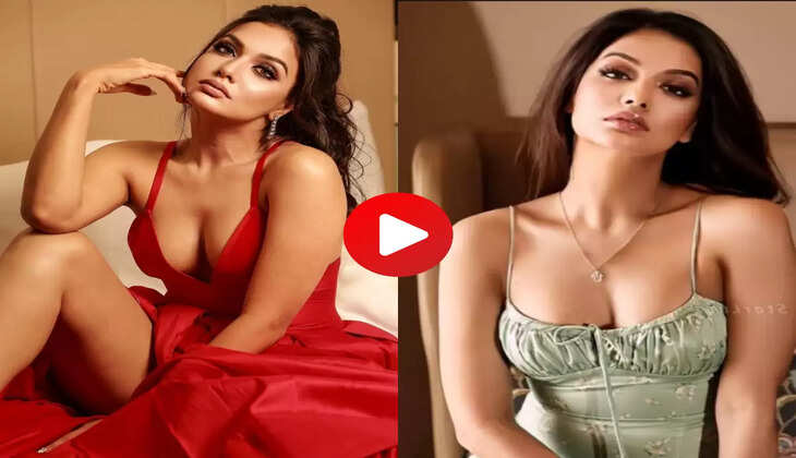 &nbsp;Divya Agarwal Bold Photos 