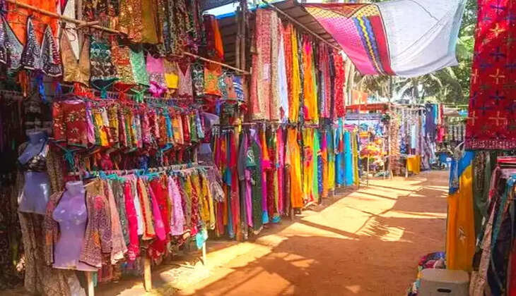 Kolkata Shopping Markets : कपड़ों के शौकीन लोगों के लिए ये मार्केट नहीं हैं किसी जन्नत से कम, साड़ी से लेकर जींस तक हर आइटम मिलेगी कम दाम में