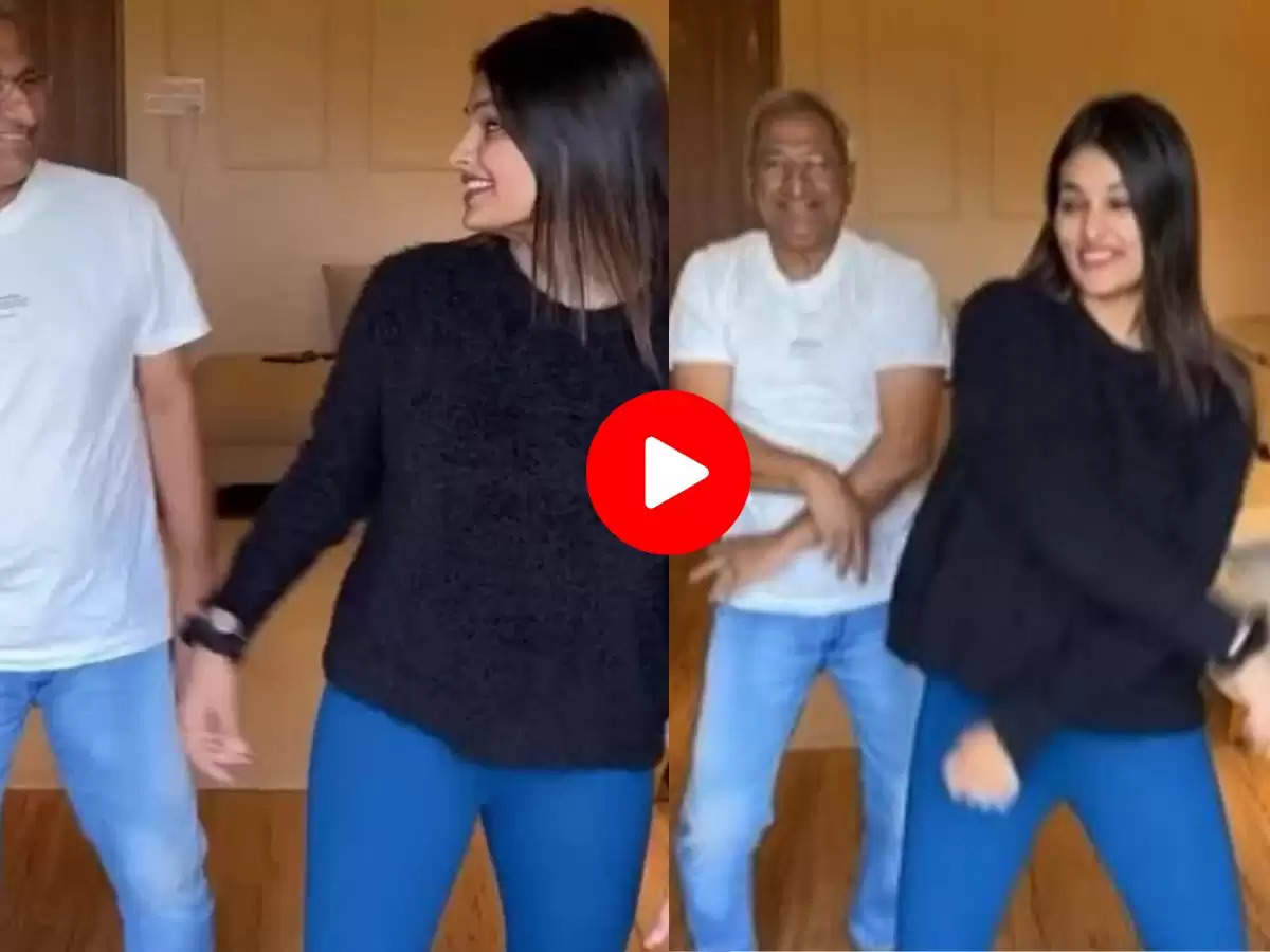 Sasur Bahu Ka Dance: ससुर ने बहू के साथ लगाए ठुमके, वायरल हुआ वीडियो