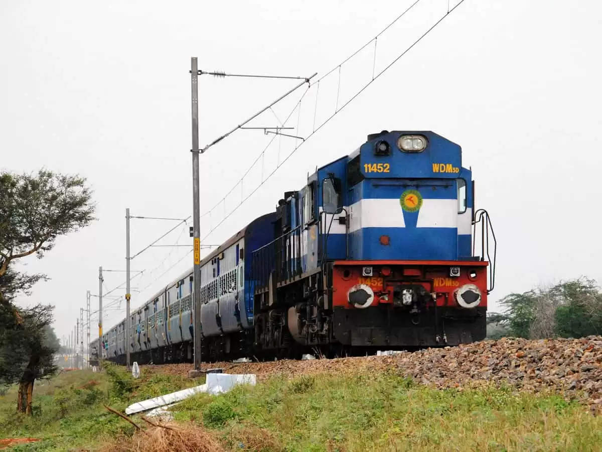 Delhi-Hisar Super Fast Train