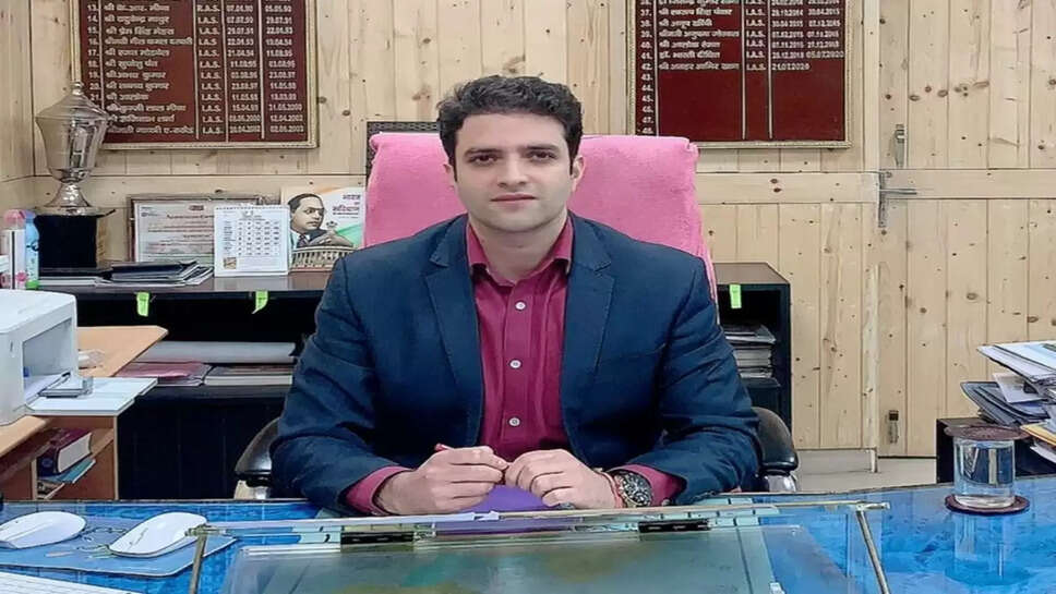Success Story : पहले ही प्रयास में IAS अतहर ने हासिल की थी दूसरी रेंक, जानिए इनकी सफलता की कहानी &nbsp;