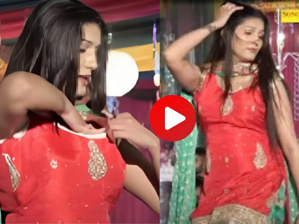 UP Bihar Dance Video : भोजपुरी गाने पर सपना ने लेटकर किया हॉट डांस