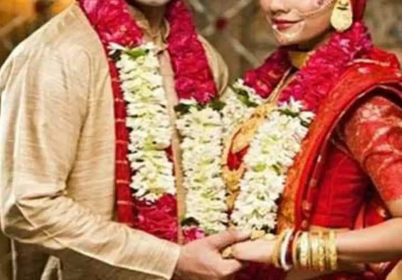 love Story : पत्नी को गैरमर्द से हुआ प्यार, पति ने करवा दी शादी 