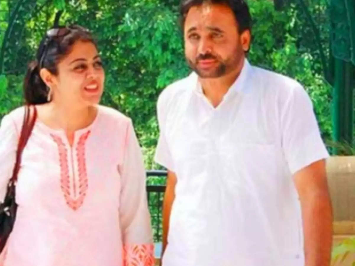 Bhagwant Mann Age, Wife, Family,  contact number, Biography in hindi and More