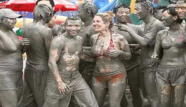 Holi : इन 5 देशों में होली खेलते समय नहीं किया जाता रंगों का इस्तेमाल, अजीब है इनकी परंपरा