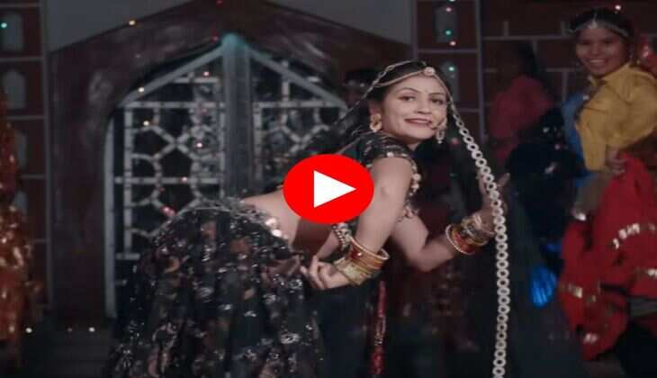 Gori Nagori Dance : गोरी नागोरी ने स्टेज पर छम-छम कर मचाई तबाही, देख युवाओं का धड़का दिल