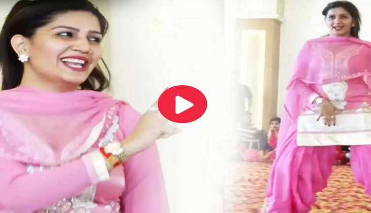 Sapna Choudhary : गुलाबी सूट में सपना ने दिखाए लटके-झटके, फैंस सपना के प्याय में हुए लट्‌टू