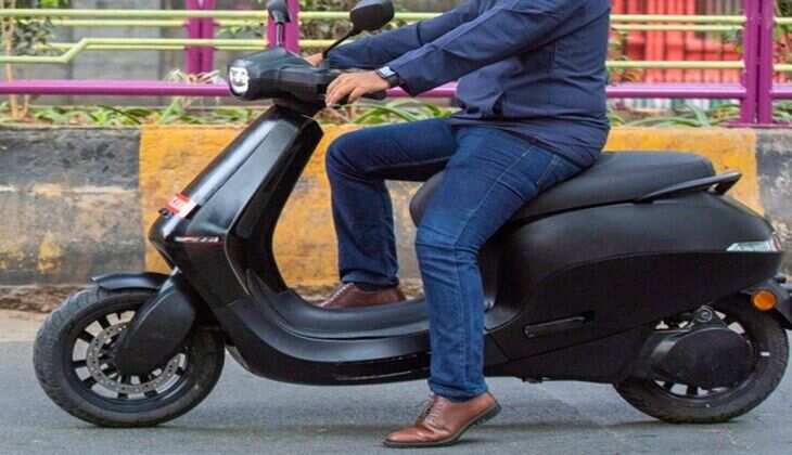 EV Scooters : इलेक्ट्रिक स्कूटर लेने का है मन तो जान लें 5 बेहतरीन स्कूर्ट्स के बारे में, 8 साल की है गारंटी