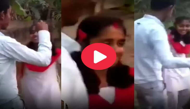 Viral News : लड़के ने गलफ्रेंड को पार्क में बुलाकर करने लगा ये काम! वीडियो वायरल