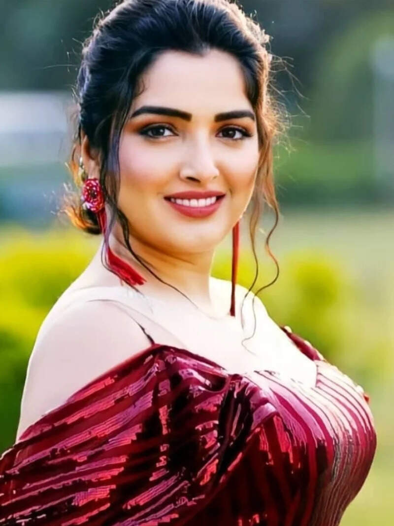 Bhojpuri Actress: भोजपुरी की इन खूबसूरत एक्ट्रेस की कमाई जानकर उड़ जाएंगे होश 