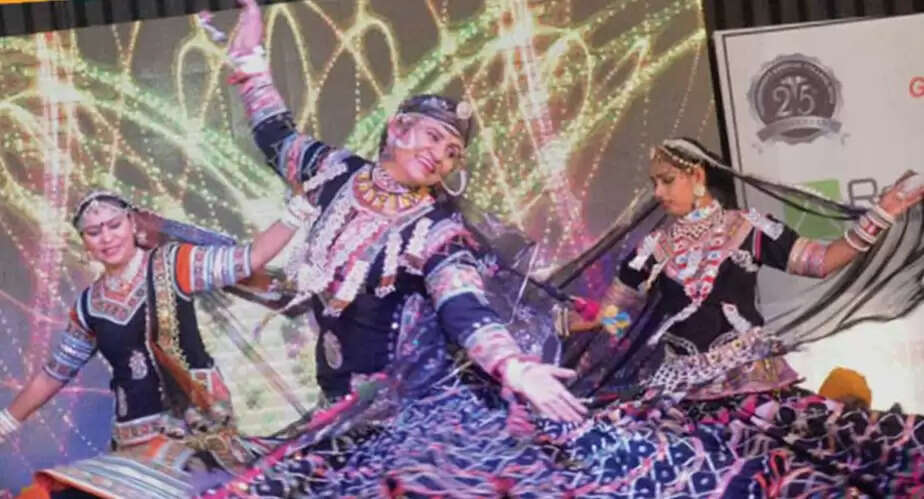 गुलाबो सपेरा डांस