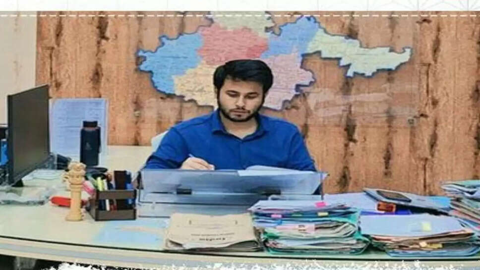 ग्रेजुएशन में फेल होकर भी नहीं मानी हार, जानिएं आईएएस बनने वाले अनुराग की दिलचस्प कहानी&nbsp;