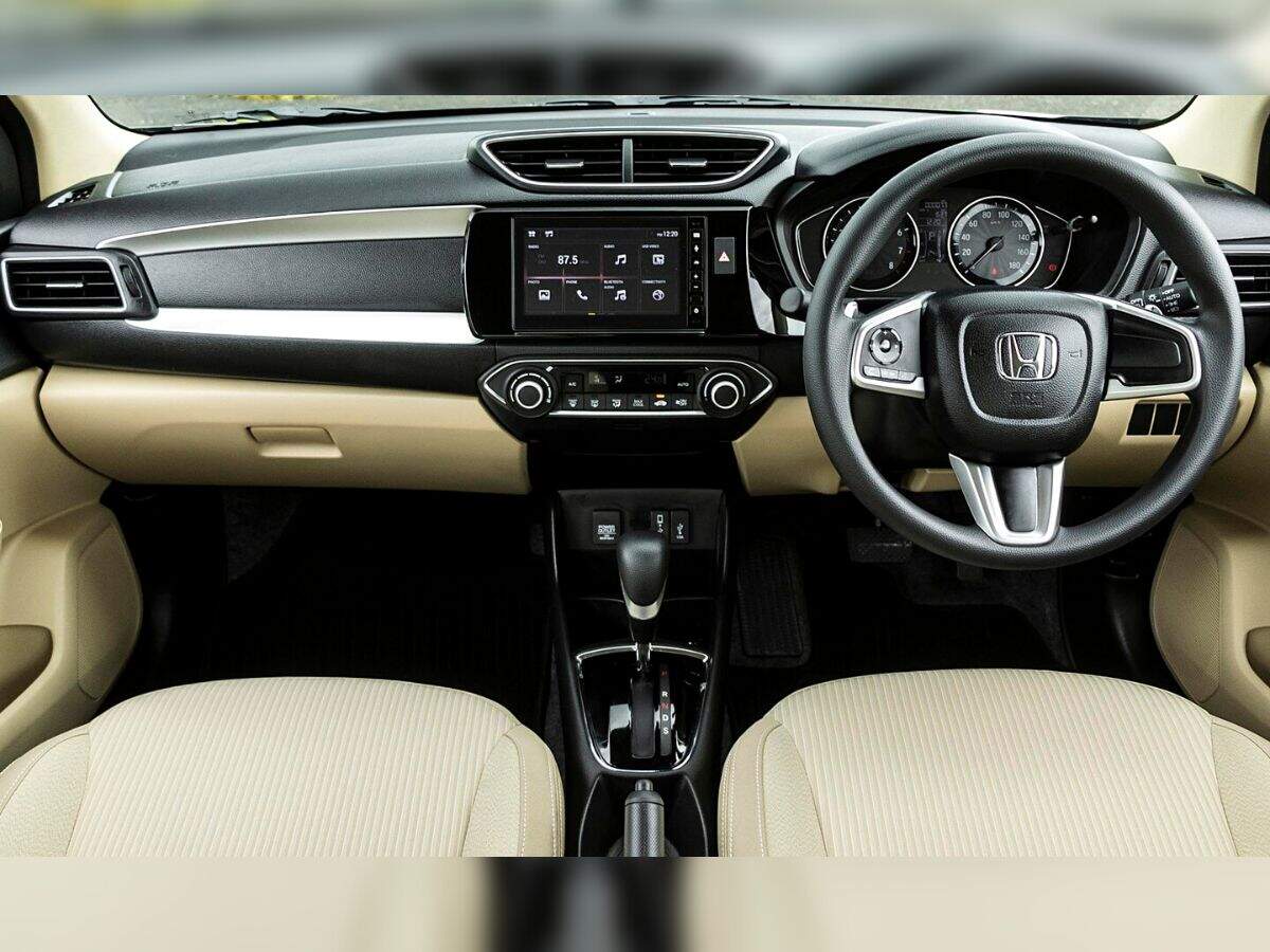 Honda में महंगी कर दी अपनी सबसे ज्यादा माइलेज देने वाली कार