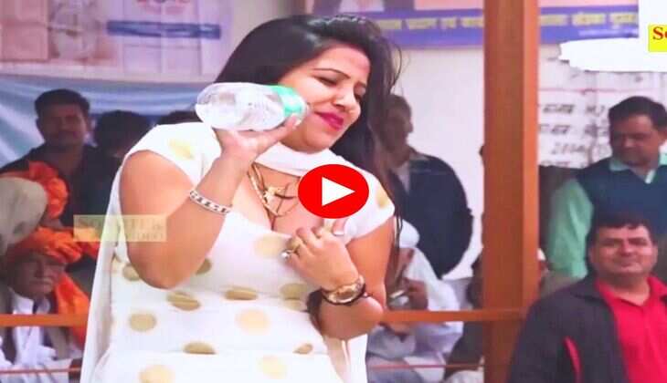 Haryanvi Dance Video : हरियाणवी गाने पर रचना ने काटा गदर, सूट में खाली की बोतल