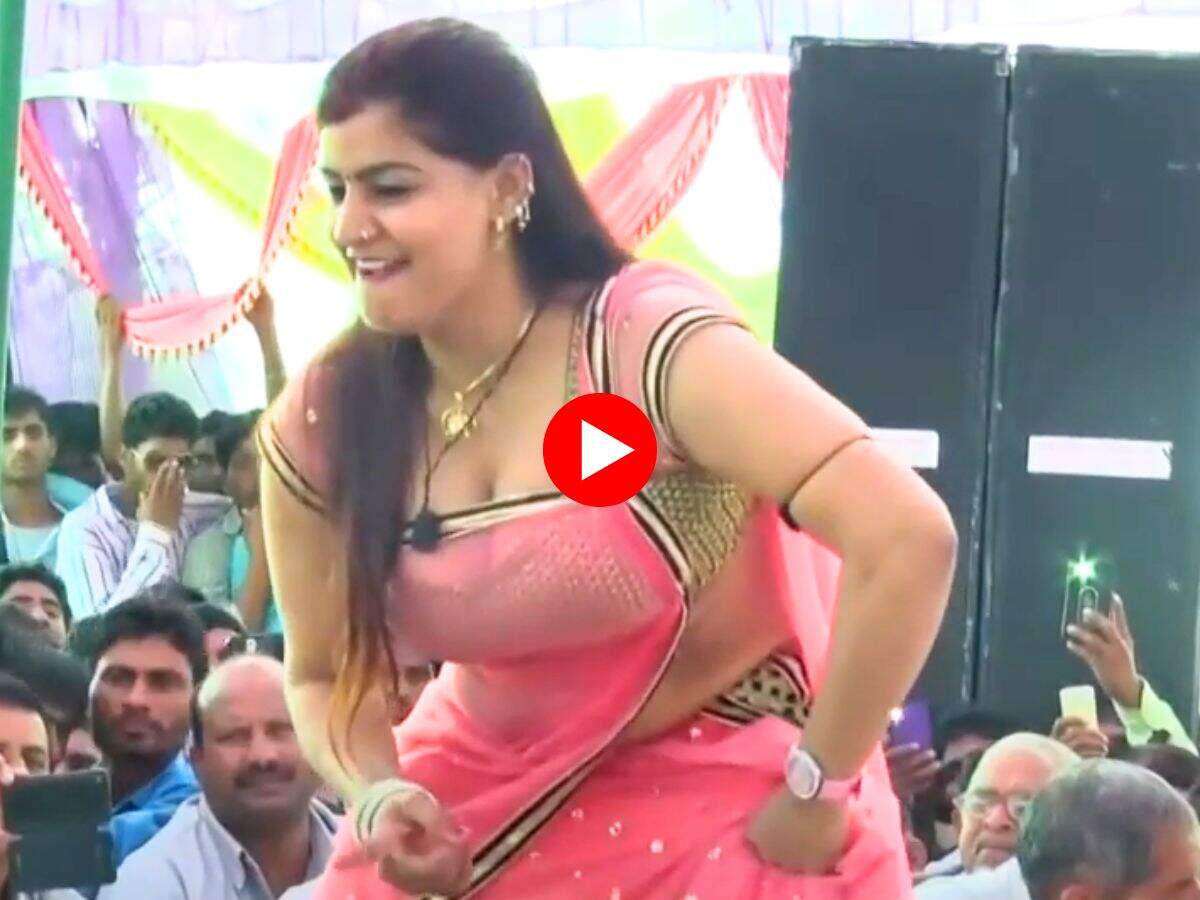 Haryanvi Dance Video : घाघरा चोली में मोनिका चौधरी की परफोर्मेंस देख बूढ़ों में भी आ गई जवानी
