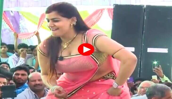 Haryanvi Dance Video : घाघरा चोली में मोनिका चौधरी की परफोर्मेंस देख बूढ़ों में भी आ गई जवानी