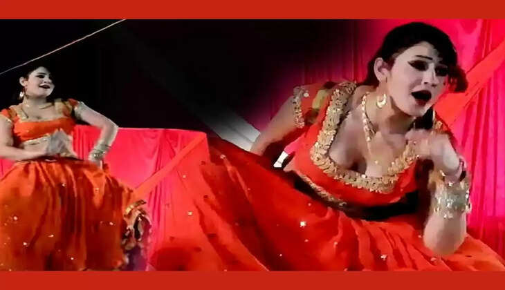 Gori Nagori Dance : 'राजस्थान की शकीरा' ने लहंगा पहन किया ऐसा डांस, देखकर बूढ़े भी झूम उठे