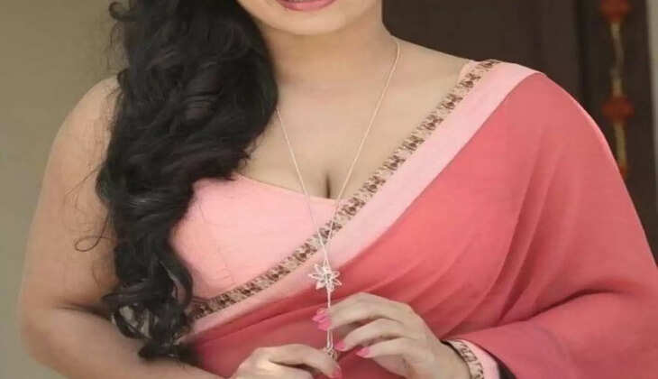 Love Affair : पड़ोसी के साथ बिना कपड़ों के पकड़ी गई पत्नी, फिर पति ने किया ये काम