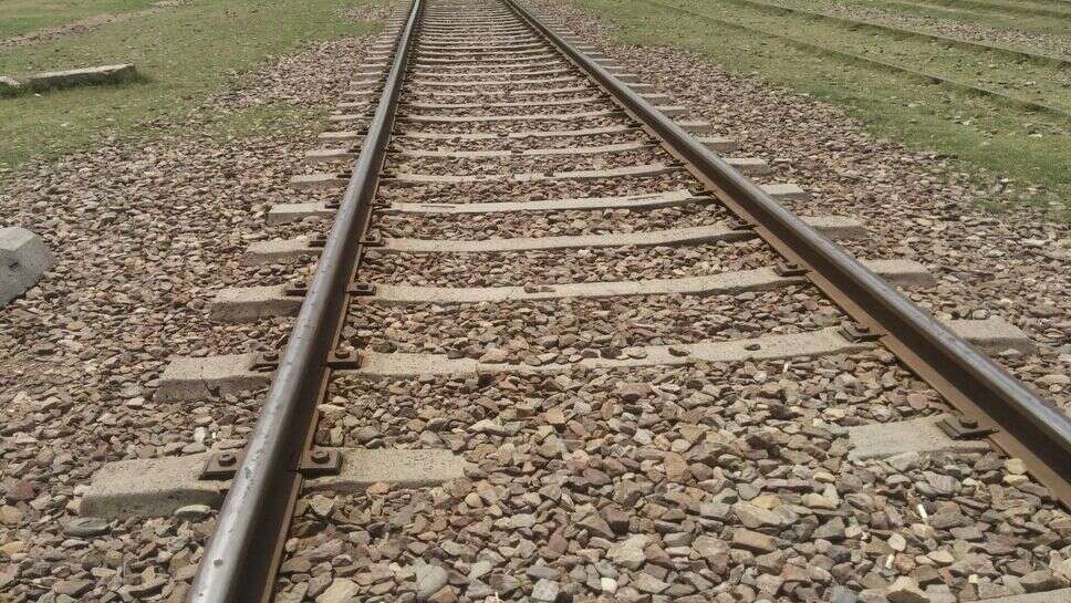 Railway Line : 13 साल का इंतजार खत्म, 66 गांवों से होकर गुजरेगी नई रेल लाइन