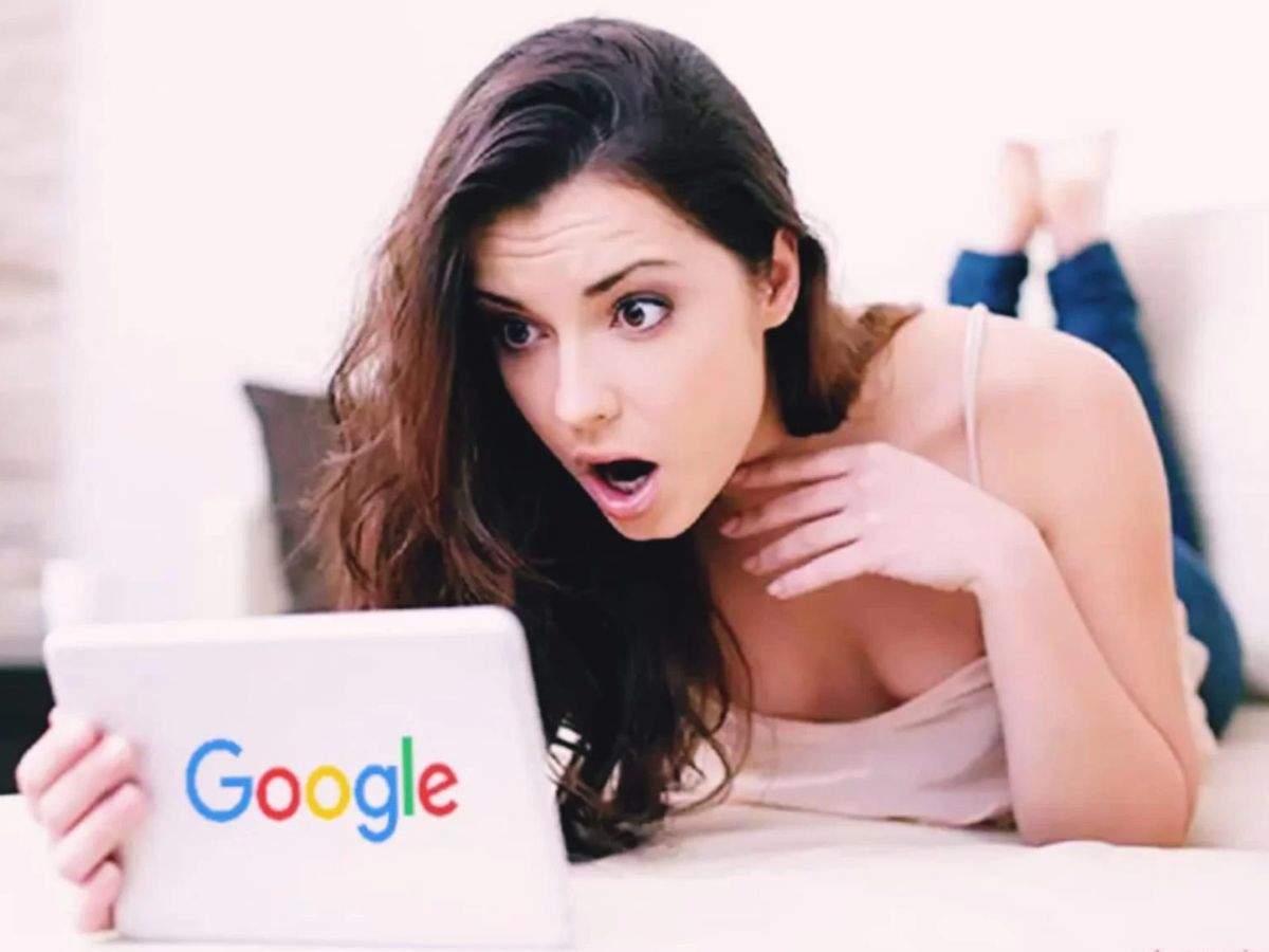 सर्वे में खुलासा, 75 प्रतिशत महिलाएं रात को Google पर सर्च करती हैं ये चीज, जानकर उड़ जाएंगे होश
