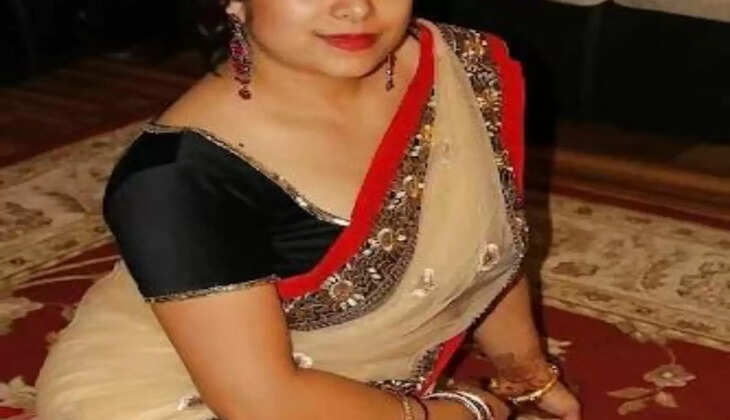 अनोखी Love Story, महिला टीचर को अपनी स्टूडेंट से हुआ प्यार 