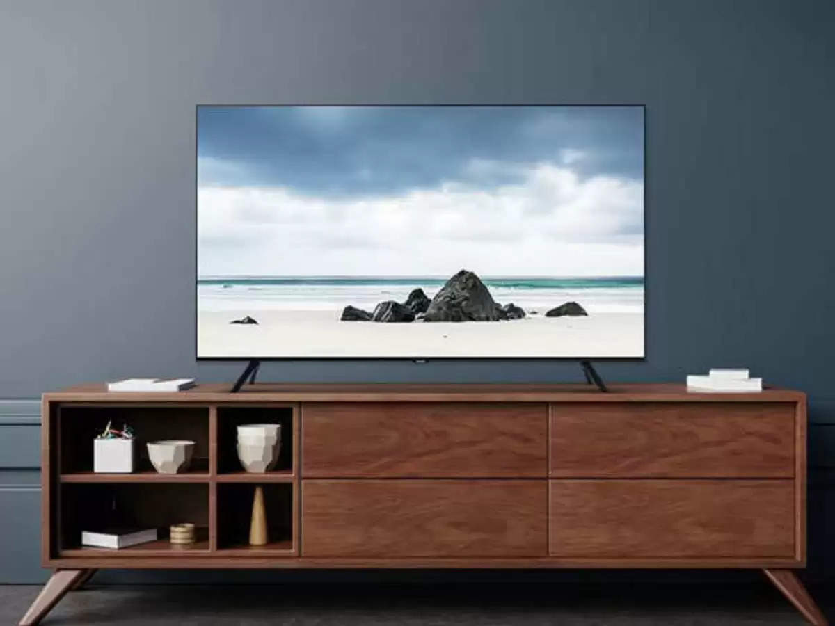 केवल और केवल 2499 रुपये में हर रोज लीजिए सिनेमा हॉल का मजा, खूब बिक रहा Samsung का Smart TV 