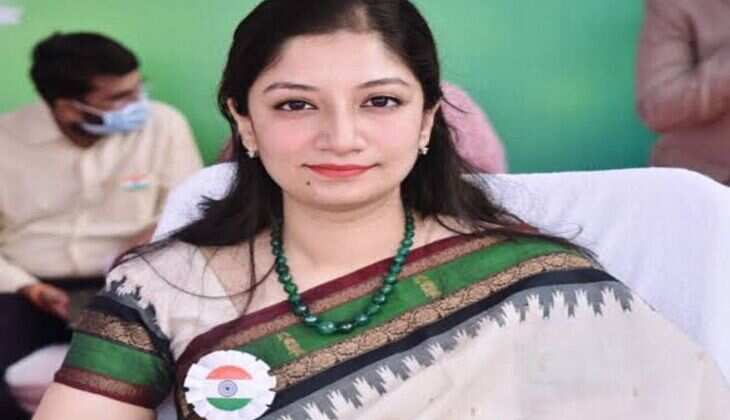 Success Story : पिता IPS, पति IAS और खुद भी IAS, जानिये इनकी गजब की स्टोरी