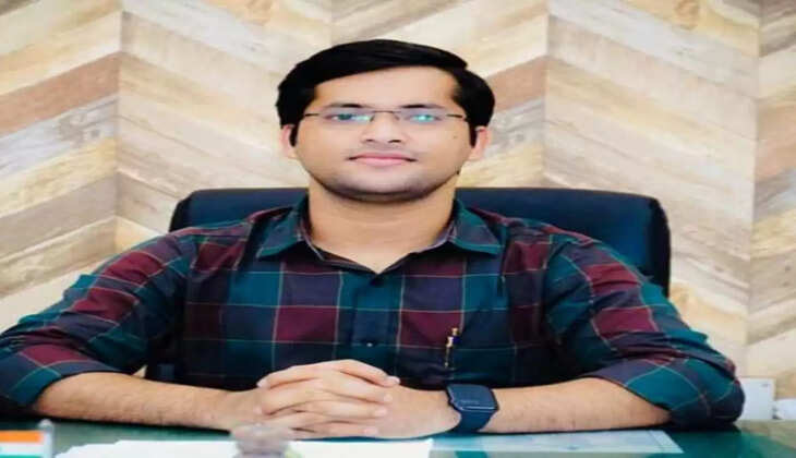 Success Story : सबसे कम उम्र में इस IAS ने किया कमाल, लोग देखते रह गए और बन गया इतिहास