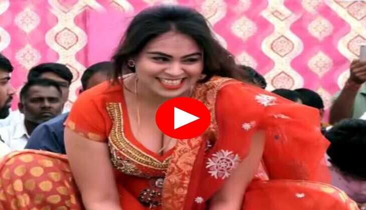 RC Upadhyay Dance : आरसी उपाध्याय ने उछल उछल कर लगाए ठुमके, देख लोग हुए बेकाबू