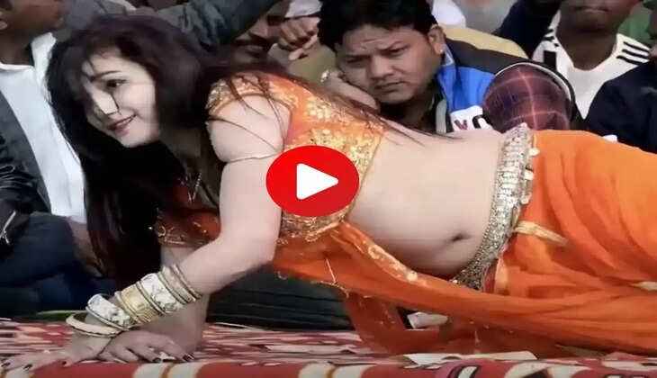 Gori Nagori Video viral : सूट उठाकर गोरी नागोरी ने हिलाई फूल बॉडी, बरसे नोट