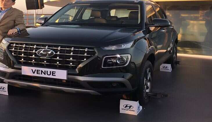 7 लाख वाली इस SUV की बढ़ी डिमांड, धकाधक बिक रही, 30 हफ्ते की पहुंची वेटिंग