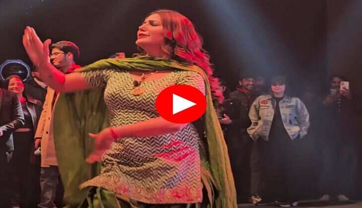 Sapna Choudhary Dance : सपना चौधरी ने खुले बालों में लहराया बदन, जवानी का जोश देख दीवाने हुए फैंस