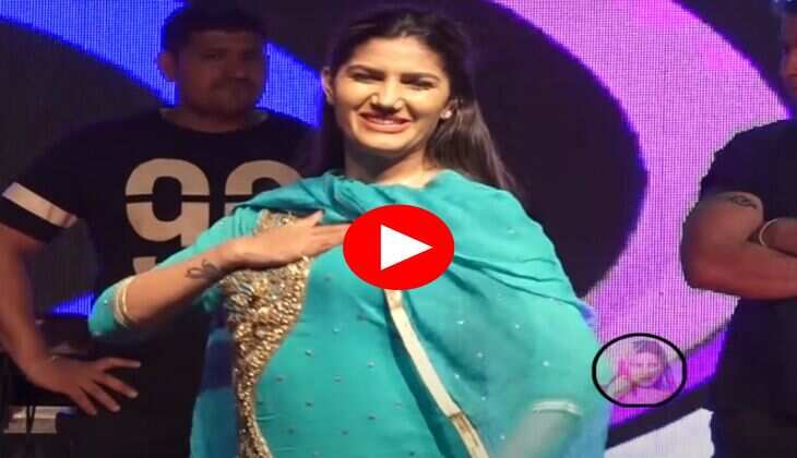 Sapna Choudhary dance : सपना चौधरी ने डांस के दौरान घुमाई चोटी, फैंस हुए दिवाने