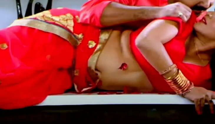 Chanakya Niti : पति मांगे रात को मांगे ये चीज तो पत्नी को झट से कर देनी चाहिए हां