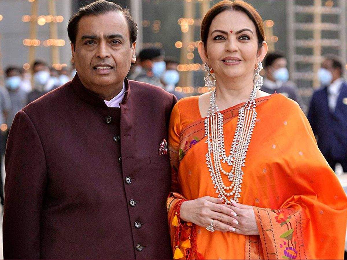 Nita Ambani : इतने लाख में होती है नीता अंबानी के दिन की शुरूआत, खर्चा जान लगेगा झटका