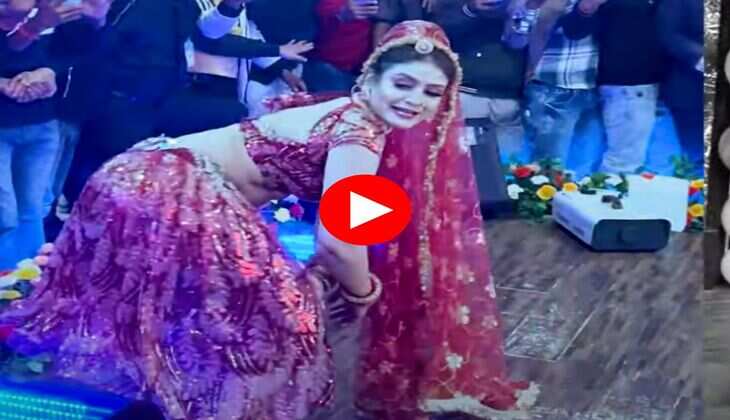 Gori Nagori Dance : गोरी नागोरी स्टेज पर लेटकर दिखाई अदाएं, कमर की लचक देख ताऊ भी हुए दीवाने