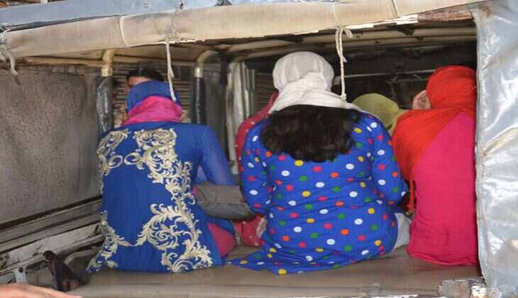 Hotel Raid : पुलिस ने की छापेमारी, होटल के कमरे में 3 महिलाओं के साथ मिले कई युवक