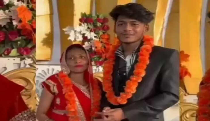 Love Story : 52 साल की महिला को 21 साल के लड़के से हुआ प्यार, रचाई शादी