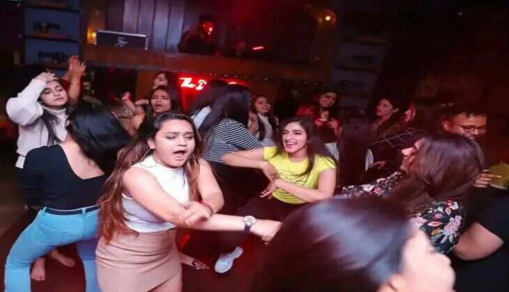 Night Club In Noida : नोएडा के इन क्&zwj;लबों में रंगीन रहती है रातें, हर कोई ले सकता है एंट्री