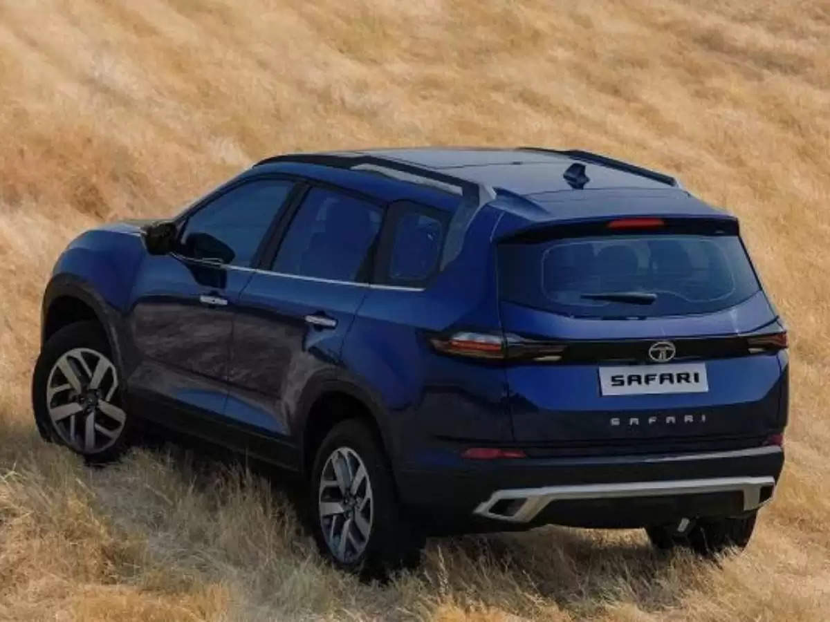 Tata Nexon गाड़ी पर मिल रहा बंपर डिस्काउंड, जल्द करें खरीददारी