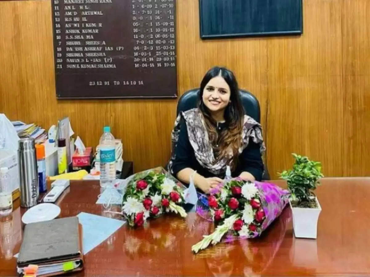 Success Story: बिना कोचिंग के IAS बनी सर्जना यादव, जानिए सक्सेस स्टोरी